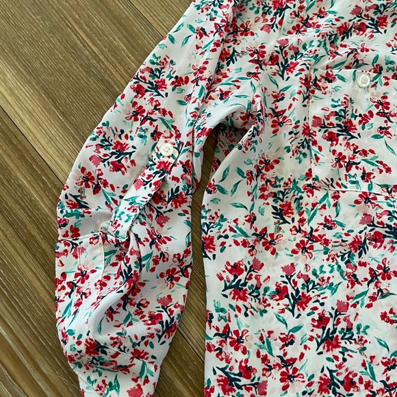 Floral Women’s Blouse - Picture 4 of 11
